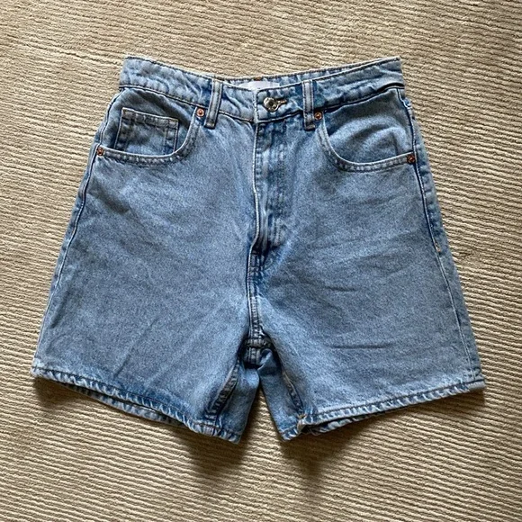 Zara Denim Cotton Jean Shorts Light Wash Boy Long Length Size 4 - Picture 3 of 11